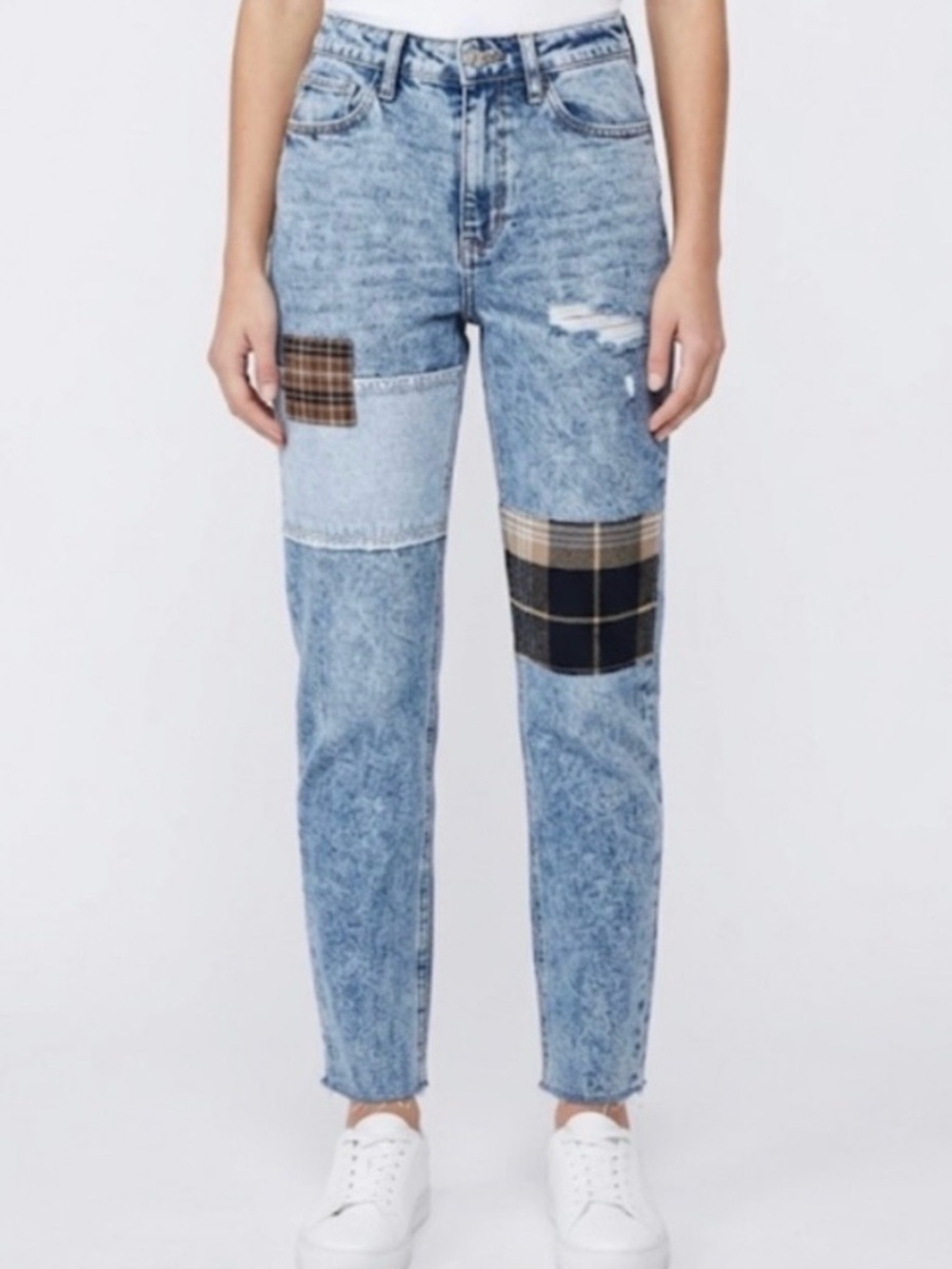 Hollister Ultra high rise mom jeans Size 25 Plaid patchwork denim Acid Wash